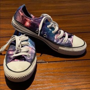 Women’s Converse